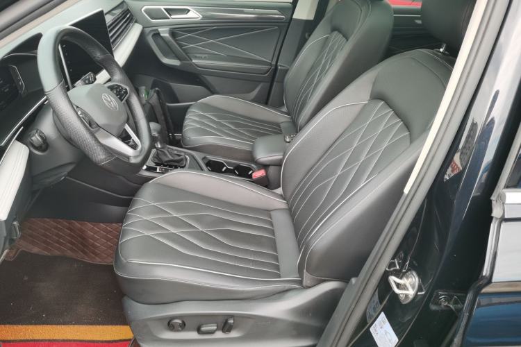 Used Volkswagen Tiguan L 2022 330TSI Automatic Two-Wheel Drive R-Line Enhanced Edition
