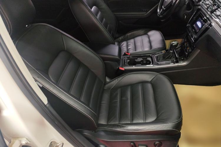 Used Volkswagen Passat 2016 330TSI DSG Luxury Edition