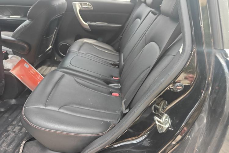 Used Haval H6 2015 Upgraded Model 1.5T Manual Two-Wheel Drive Elite Version