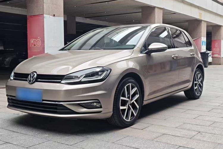 Used Volkswagen Golf 2018 230TSI Automatic Luxury Version