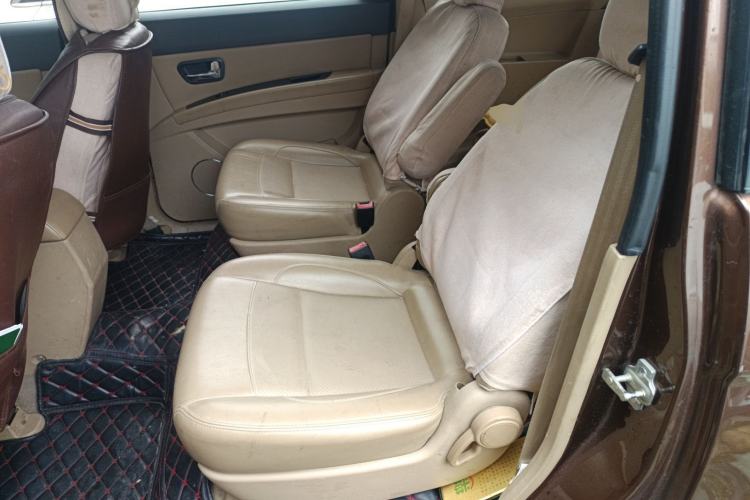 Used Wuling Hongguang 2014 1.2L S Comfort Model China IV