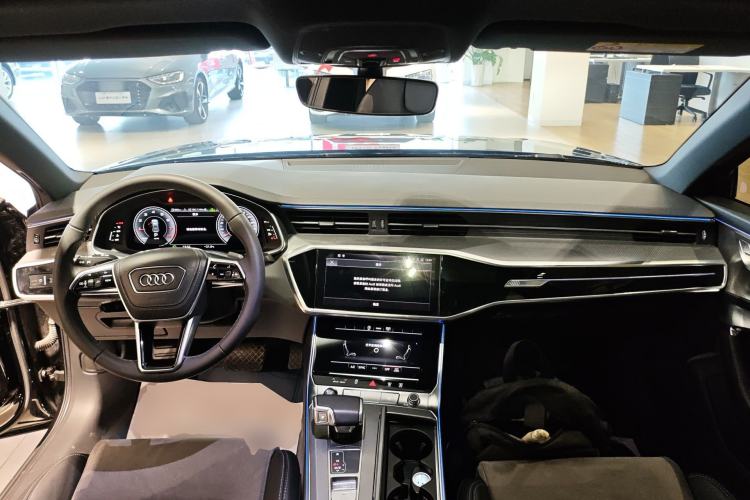 Used Audi A6L 2023 45 TFSI Prestige Dynamic Edition Center Console