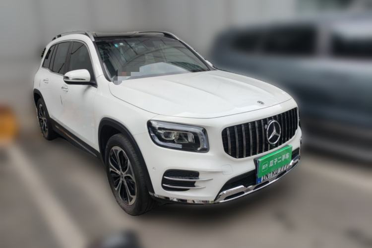 Used Mercedes-Benz GLB 2021 GLB 200 Fashion Model Front Right 45 Deg