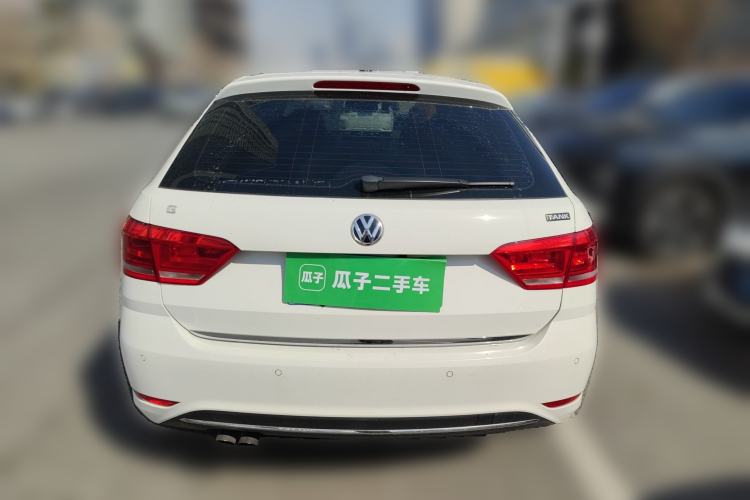 Used Volkswagen Gran Lavida 2015 230TSI DSG Comfort Edition
