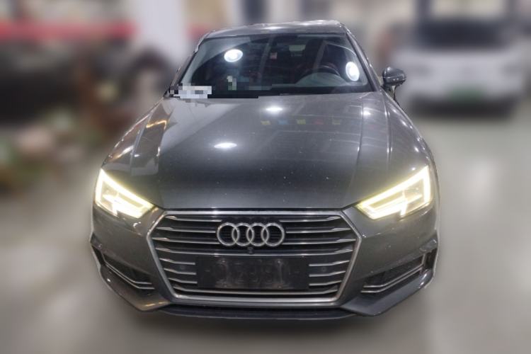Used Audi A4L 2019 40 TFSI Ambition China VI