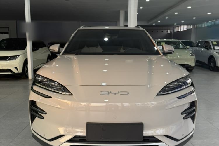 Used BYD Song PLUS New Energy 2024 Honor Edition EV 520km Luxury Model
