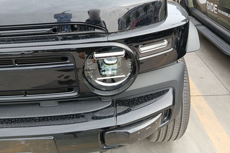 Used iCAR V23 2025 501 Four-Wheel Drive Intelligent Driving Version
