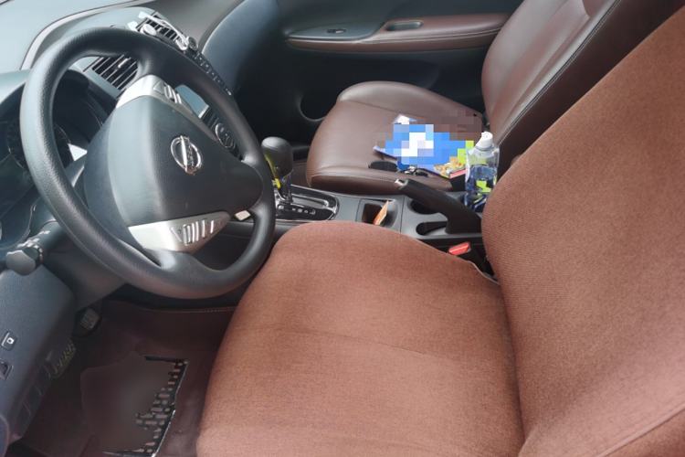 Used Nissan Tiida 2014 1.6L CVT Cool Cafe Edition