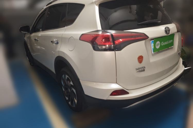 Used Toyota RAV4 2016 2.5L Automatic 4x4 Elite Edition