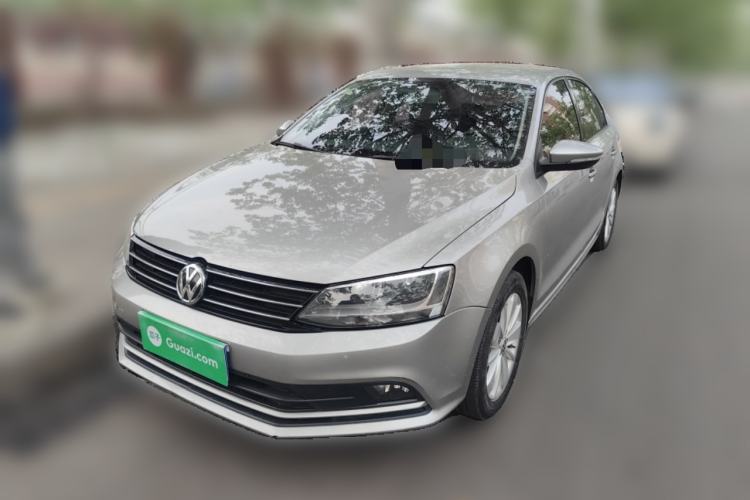 Used Volkswagen Sagitar 2015 1.6L Manual Fashion Edition