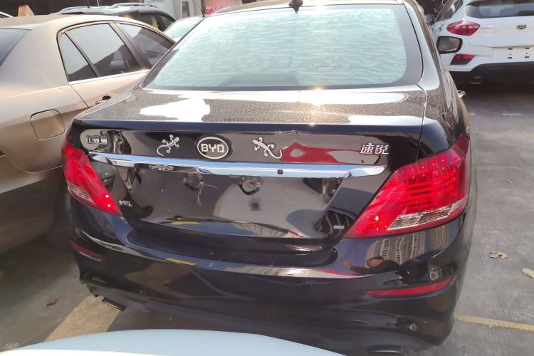 Used BYD Surui 2015 1.5L Manual Luxury Model
