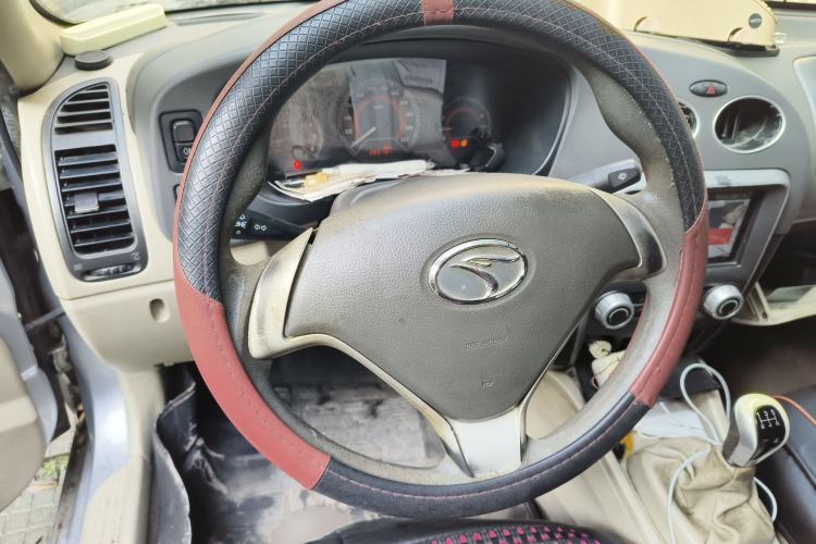 Used Soueast V3 Lingyue 2011 1.5L Manual Deluxe Edition
