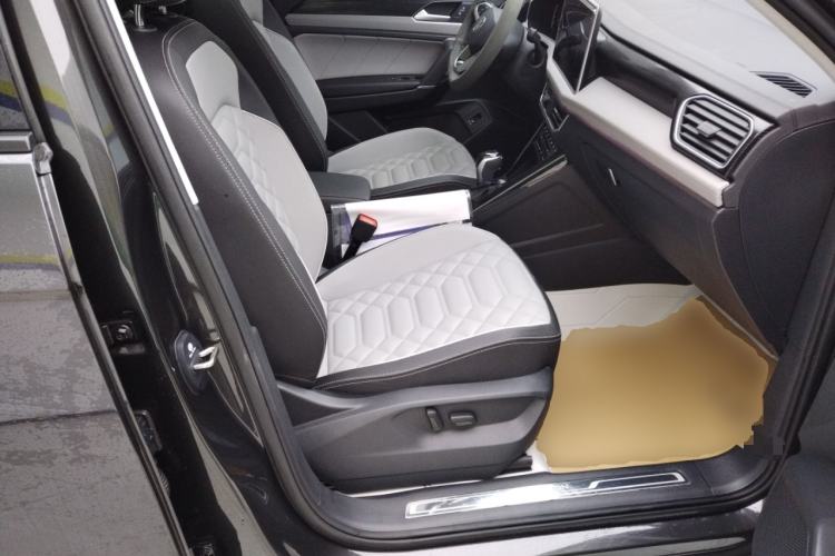 Used Volkswagen Tayron 2024 300TSI Two-Wheel-Drive Luxury Plus Advanced Version