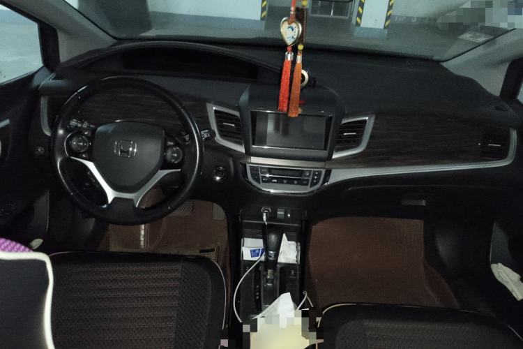 Used Honda Jade 2017 210 TURBO CVT Luxury Edition 5 Seats Center Console