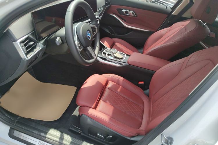 Used BMW i3 2024 eDrive 35 L