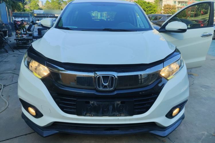 Used Honda Vezel 2019 1.5L CVT Pioneer Edition China VI
