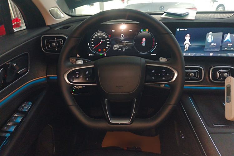 Used Chery Tiggo 9 2023 2.0T Automatic Two-Wheel Drive Luxury Edition 5 Seats Steering Wheel