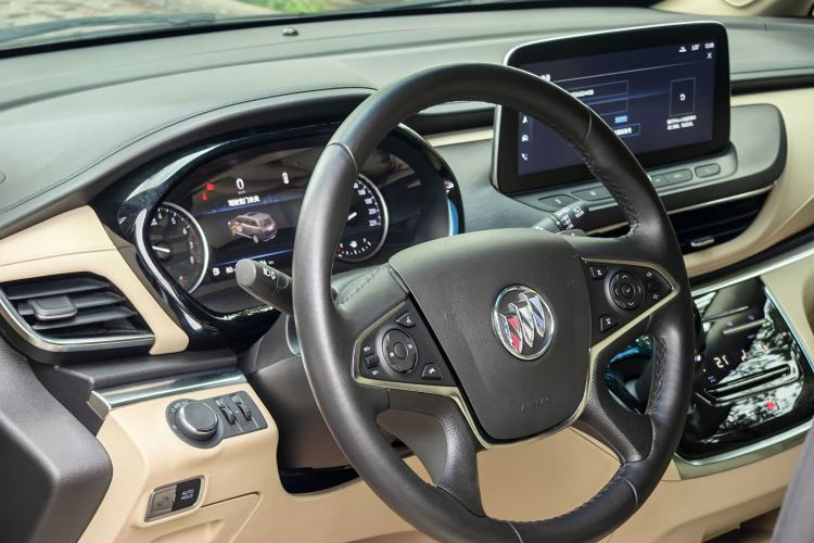 Used Buick GL8 2023 Land Executive Class 652T Luxury Model