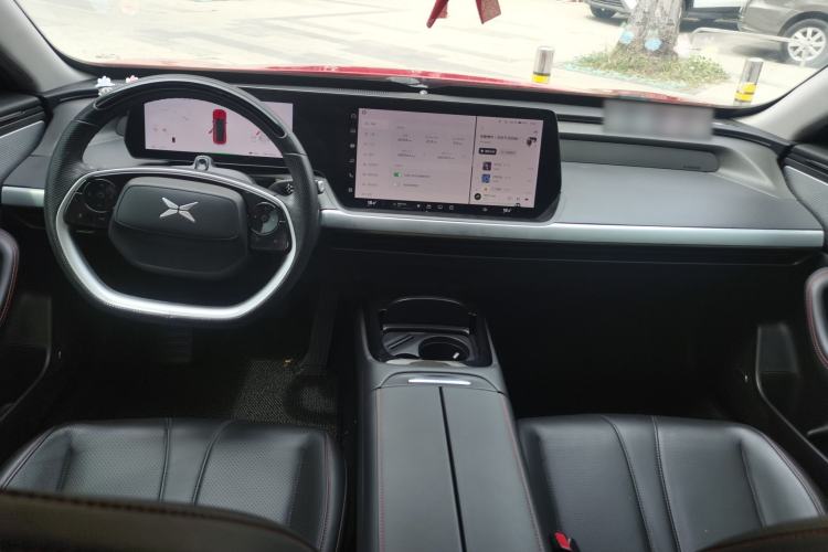 Used XPeng P7 2022 670E+