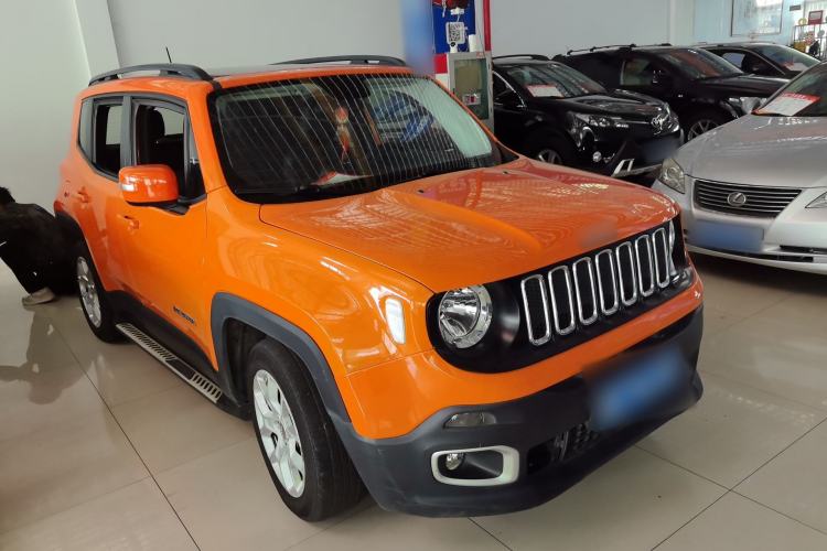 Used Jeep Renegade 2016 1.4T Automatic Jingneng Edition Front Right 45 Deg