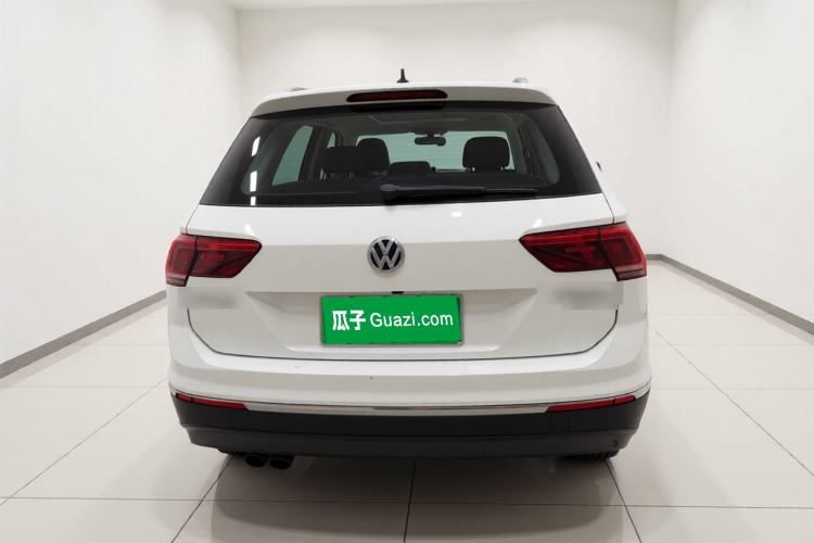 Used Volkswagen Tiguan L 2017 330TSI Automatic Two-Wheel Drive Flagship Edition Exterior 4