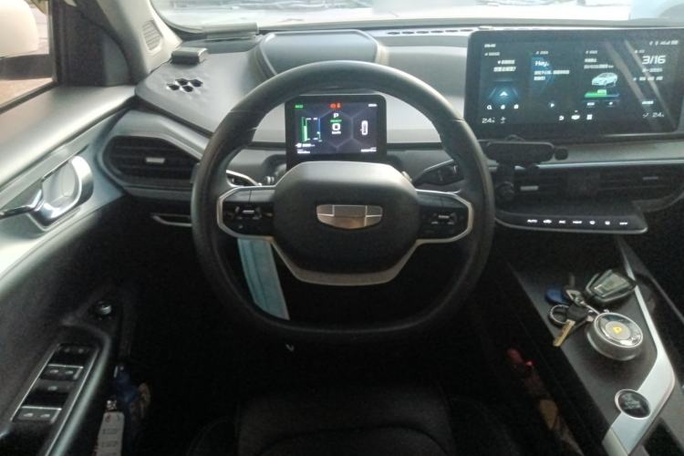 Used Geometry A 2022 Pro 430KM Green Apple Pro