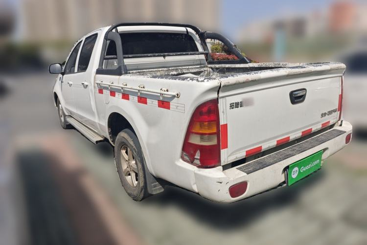 Used Foton Tunland 2017 2.8T E3 Diesel Two-Wheel Drive Extended Comfort Version BJ493ZLQ4