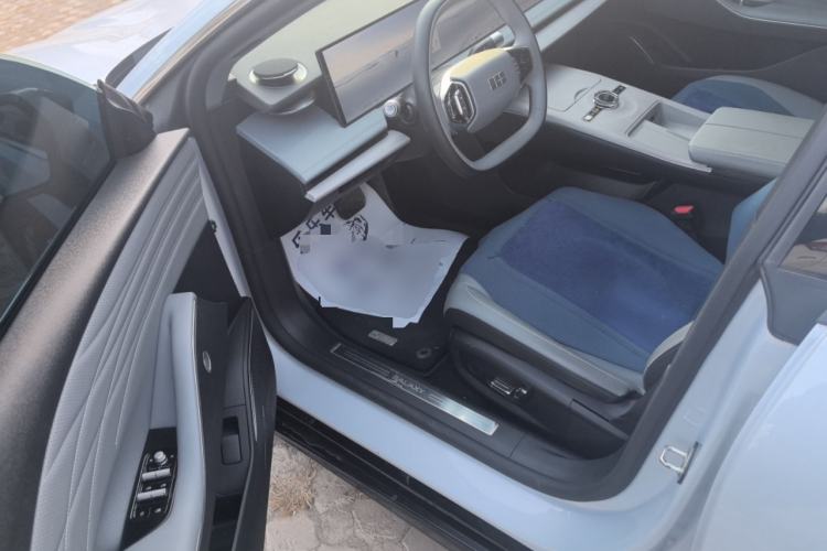 Used Geely Galaxy E8 2024 550 km Range Rear-Drive Dragon Edition