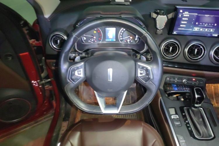 Used Wey VV5 2017 2.0T Ultra-Luxury Version
