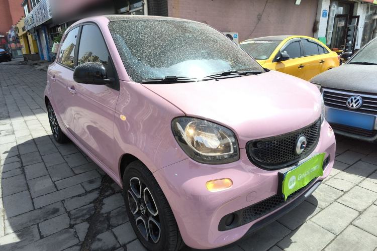 Used smart forfour 2016 0.9T 66 kW Pioneer Edition