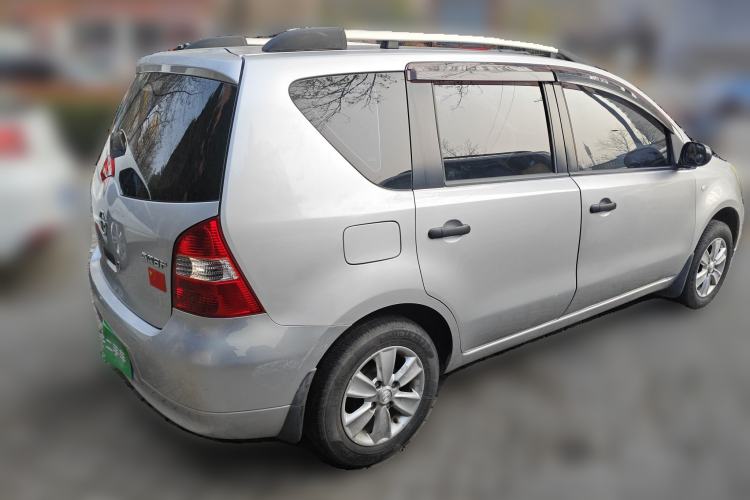 Used Nissan Livina 2010 Jingyue Edition 1.6L Manual All-Around Model