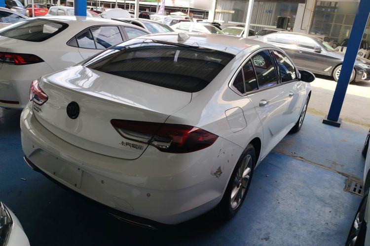 Used Buick Regal 2020 552T Elite Edition Rear Right 45 Deg