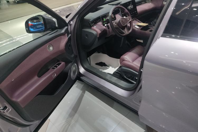 Used VOYAH FREE 2025 Model FREE+ Four-Wheel-Drive Qiankun Edition