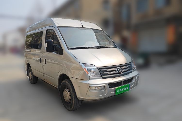 Used SAIC MAXUS Xintu V80 2021 2.0T Manual Classic Aoyuntong Short Wheelbase Mid-Roof 5/6-Seater