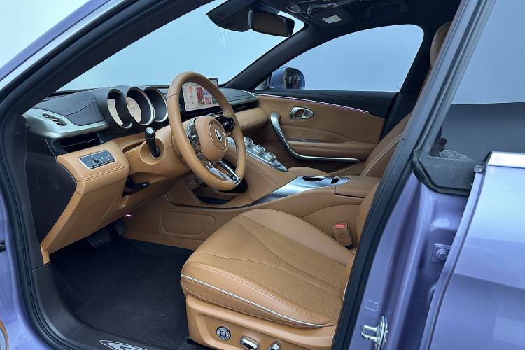 Used ORA Lightning Cat 2022 555 km Luxury Edition