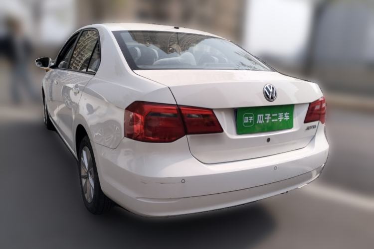 Used Volkswagen Jetta 2015 1.6L Automatic Comfort Model Rear Left 45 Deg