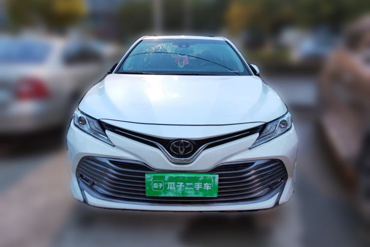 Used Toyota Camry 2019 Revised Version 2.0G Luxury Edition

