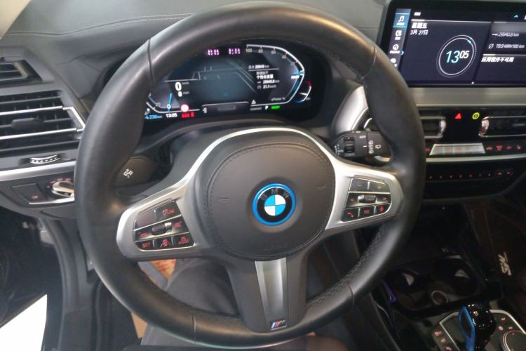 Used BMW iX3 2022 Updated Leading Type Steering Wheel