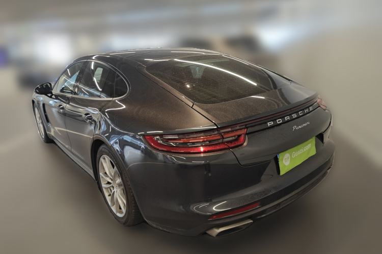 Used Porsche Panamera 2019 Panamera 2.9T Rear Left 45 Deg