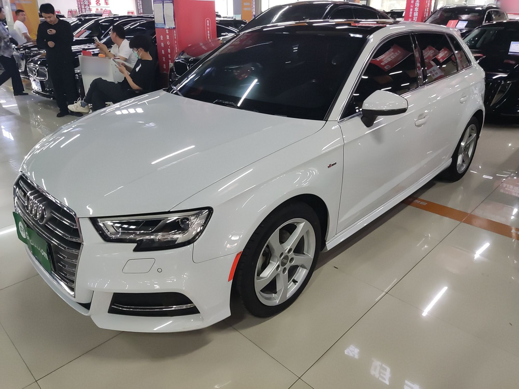 Parte inferior delantera