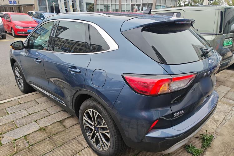 Used Ford Escape 2020 EcoBoost 245 Two-Wheel-Drive Titanium Edition