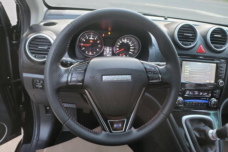 Used Haval H6 2016 Upgraded Model 1.5T Manual Two-Wheel Drive Elite Version