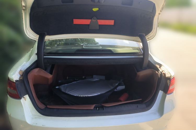 Used Geely Auto Emgrand GT 2015 1.8T Flagship Model