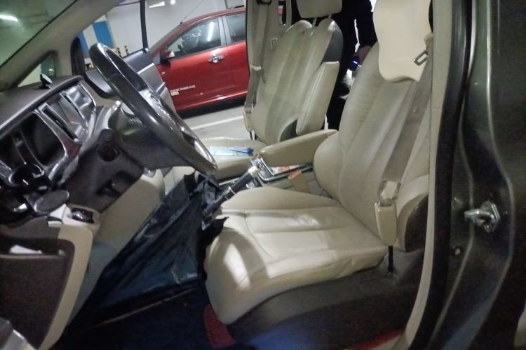 Used Buick GL8 2011 3.0L XT Luxury Business Flagship Edition
