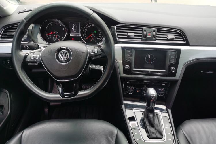 Used Volkswagen Lamando 2017 280TSI DSG Comfort Edition
