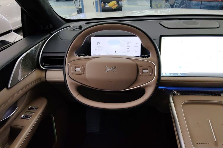 Used XPeng G9 2025 625 Long-Range Max Steering Wheel