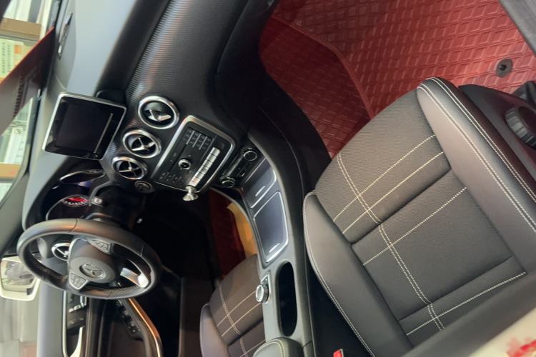 Used Mercedes-Benz A-Class 2017 A 200 Fashion Model Interior 4