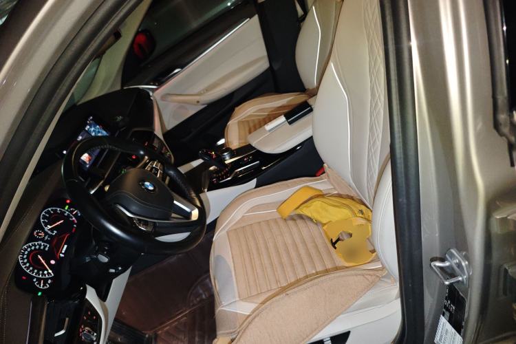 Used BMW 5 Series 2019 Facelifted 530Li Leading Edition Luxury Package Left Front Seat