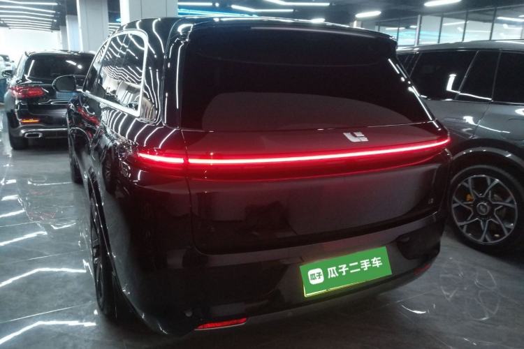 Used Li Auto L8 2024 Pro Model
