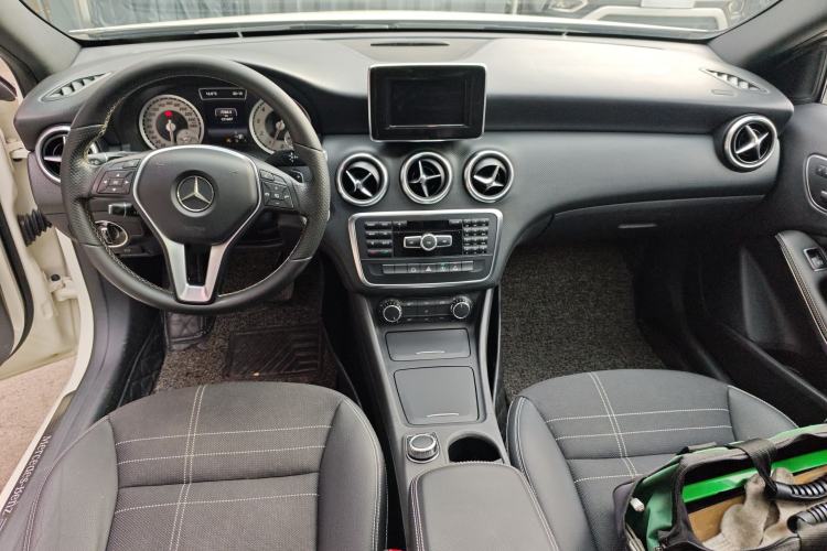 Used Mercedes-Benz A-Class 2015 A 200 Fashion Model